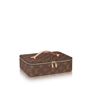 23/Porta passaporto Louis Vuitton/Dimensioni: 10*14*2,5 cm Replica Gioielli  Perfette Qualità